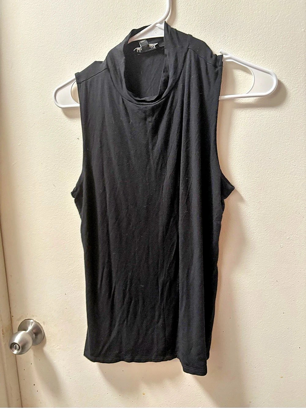 Express Mock Neck Sleeveless Tank Black Size Large
